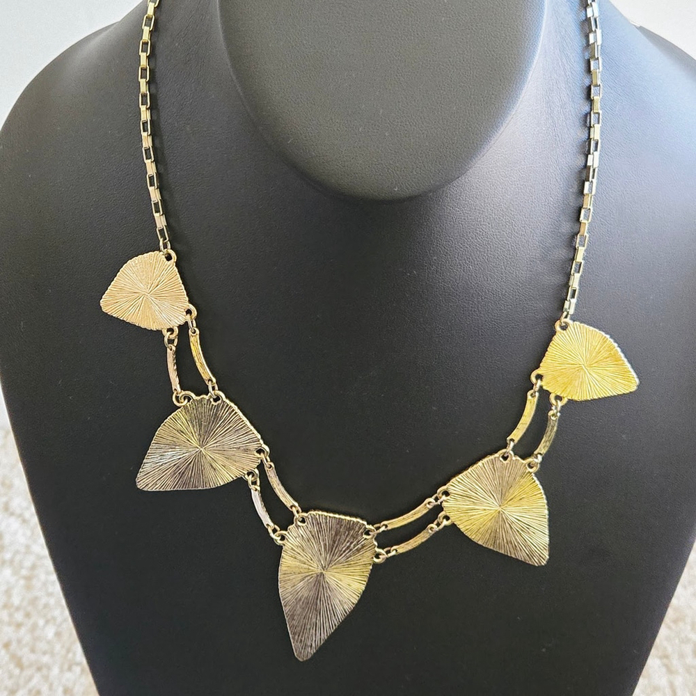 Katy Perry Iridescent Yellow Arrow Rhinestones Border Statement Prism Necklace - Picture 3 of 9